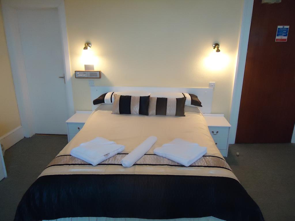Abbey Court Hotel Torquay Pokoj fotografie